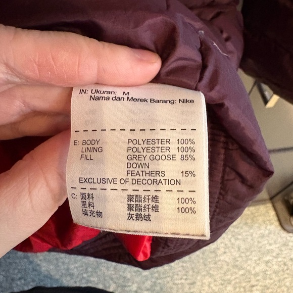 Nike Goose Down Hooded “Cascade” Jacket - Picture 5 of 7